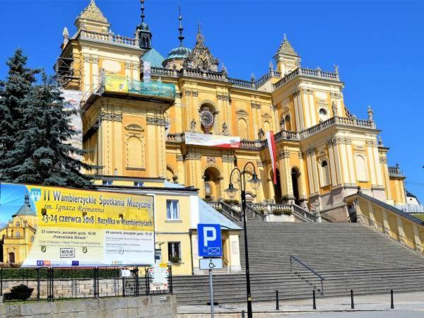 Pokoje Goscinne U Reni Wambierzyce Exterior foto